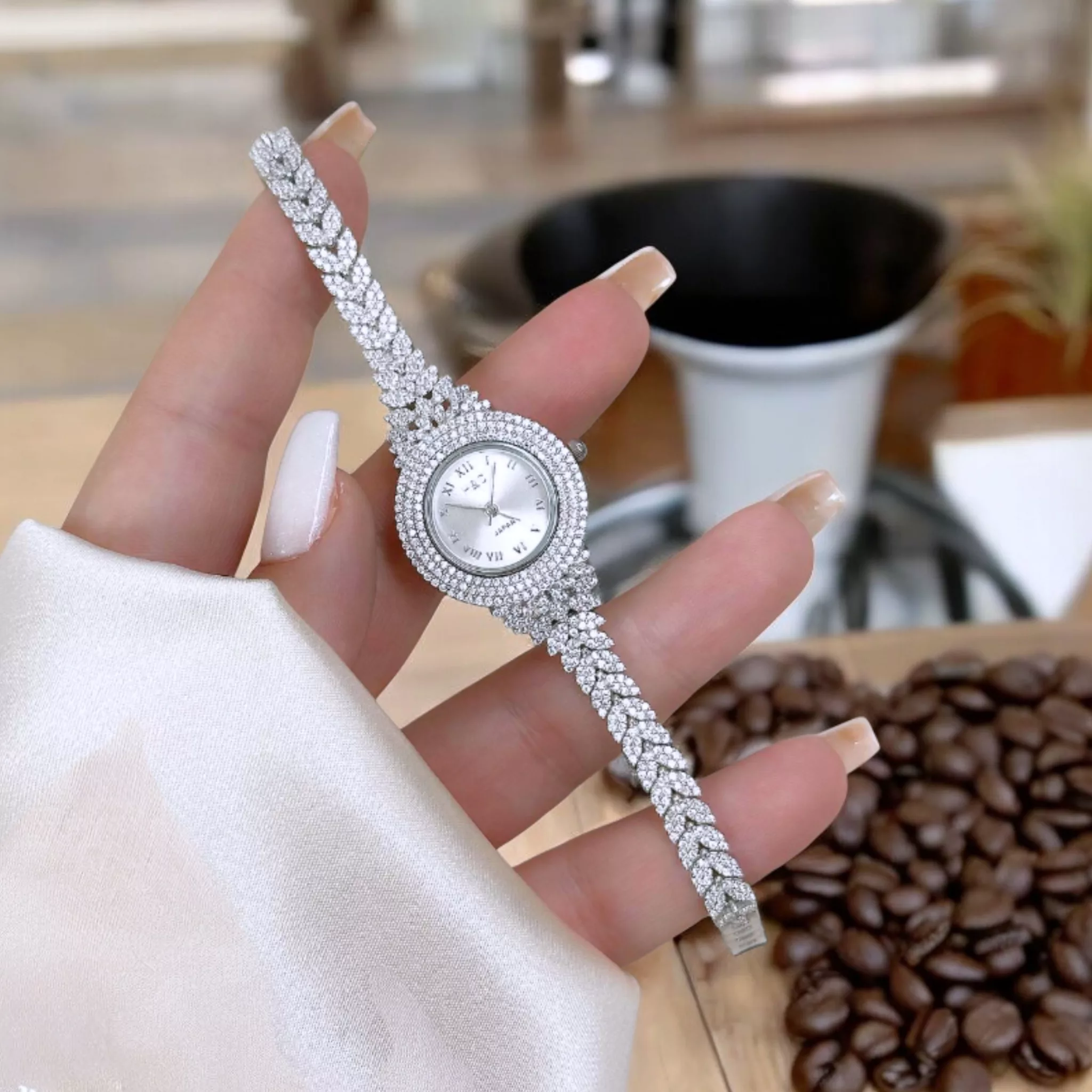 ساعت مچی عقربه ای نقره زنانه مدل 0265