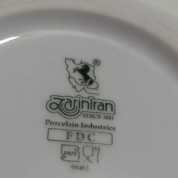 سرویس غذاخوری 28 پارچه چینی زرین ایران سری ایتالیا اف مدل پرشیا درجه یک