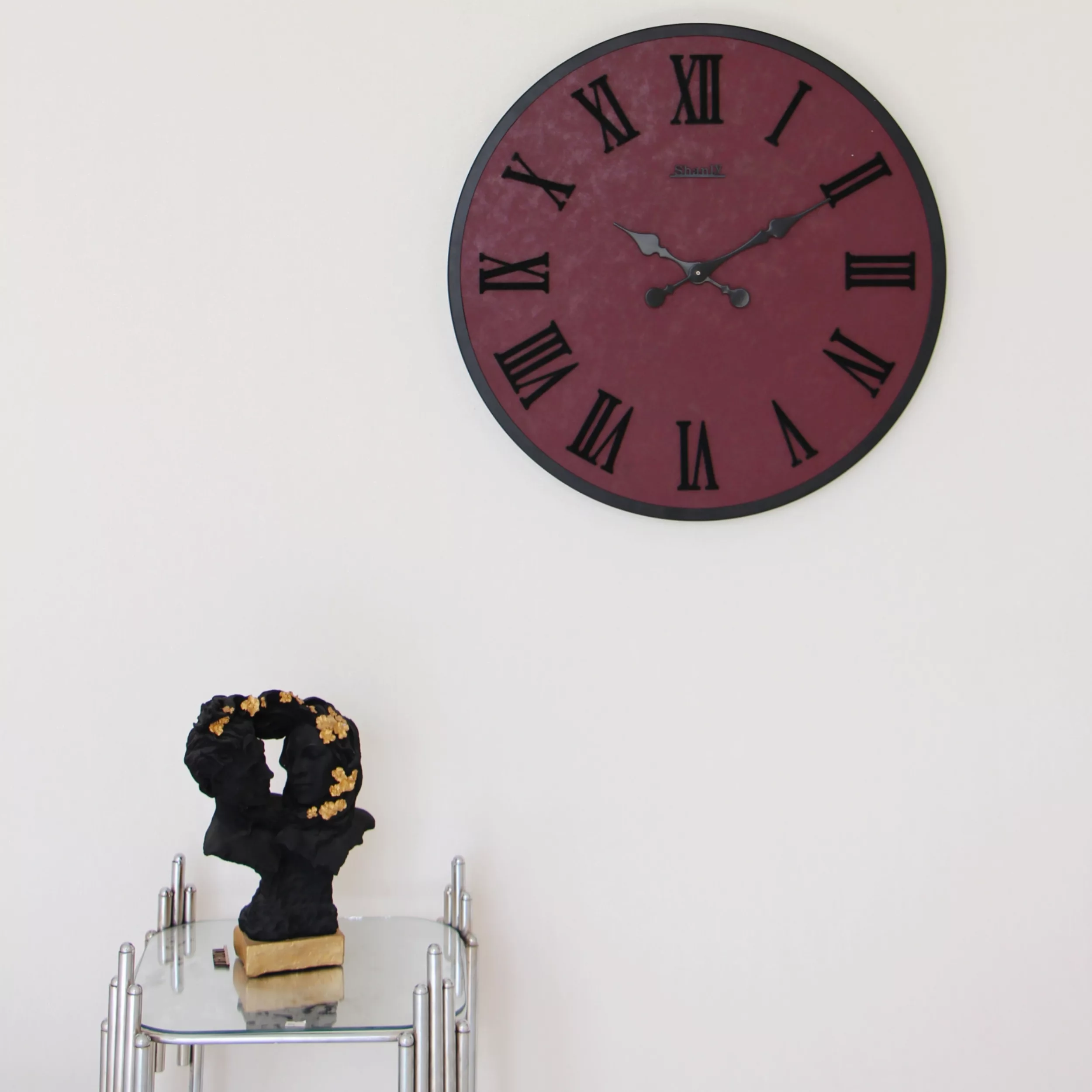 ساعت دیواری کوارتز سانلی طرح فلزی چرمی کد ۱۶ ساعت دیواری کوارتز سانلی طرح فلزی چرمی کد ۱۶