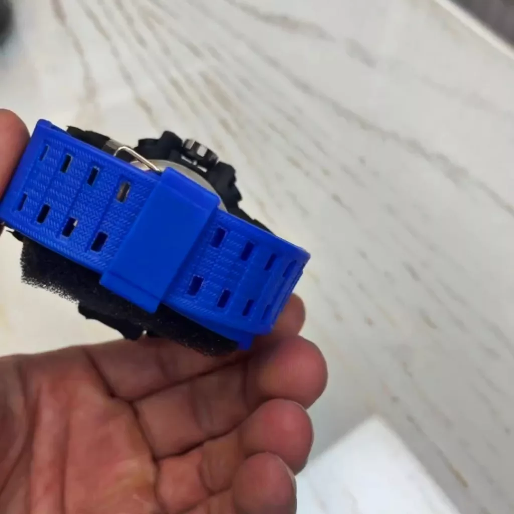 ساعت مچی عقربه ای مدل دوزمانه کد G Sh Ble1