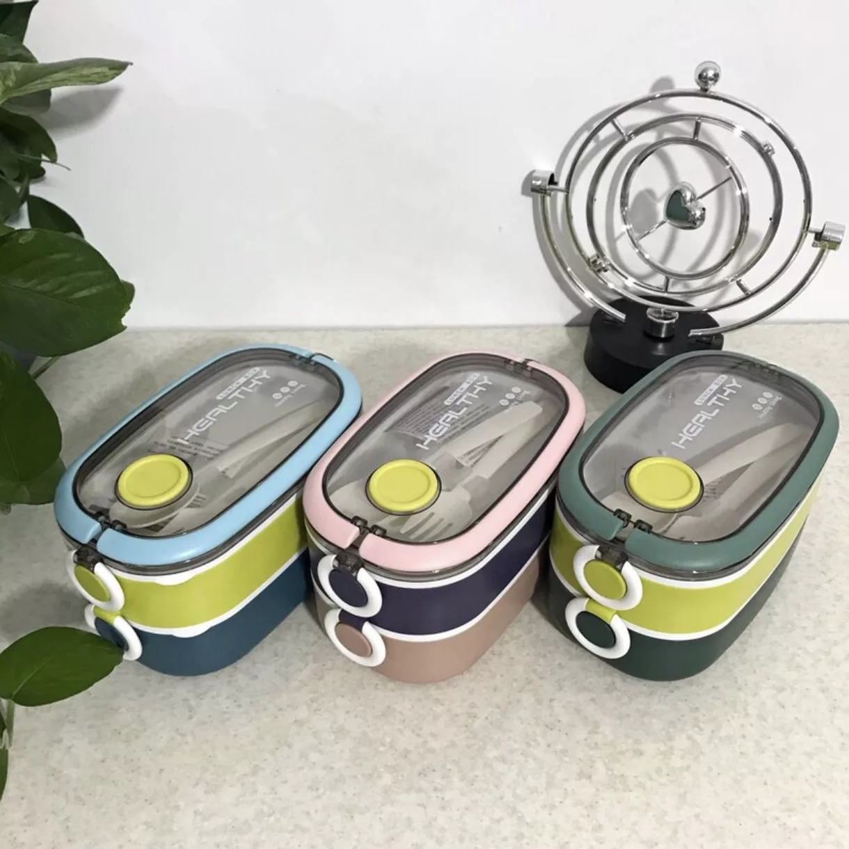 ظرف سفری مدل لانچ باکس دو طبقه