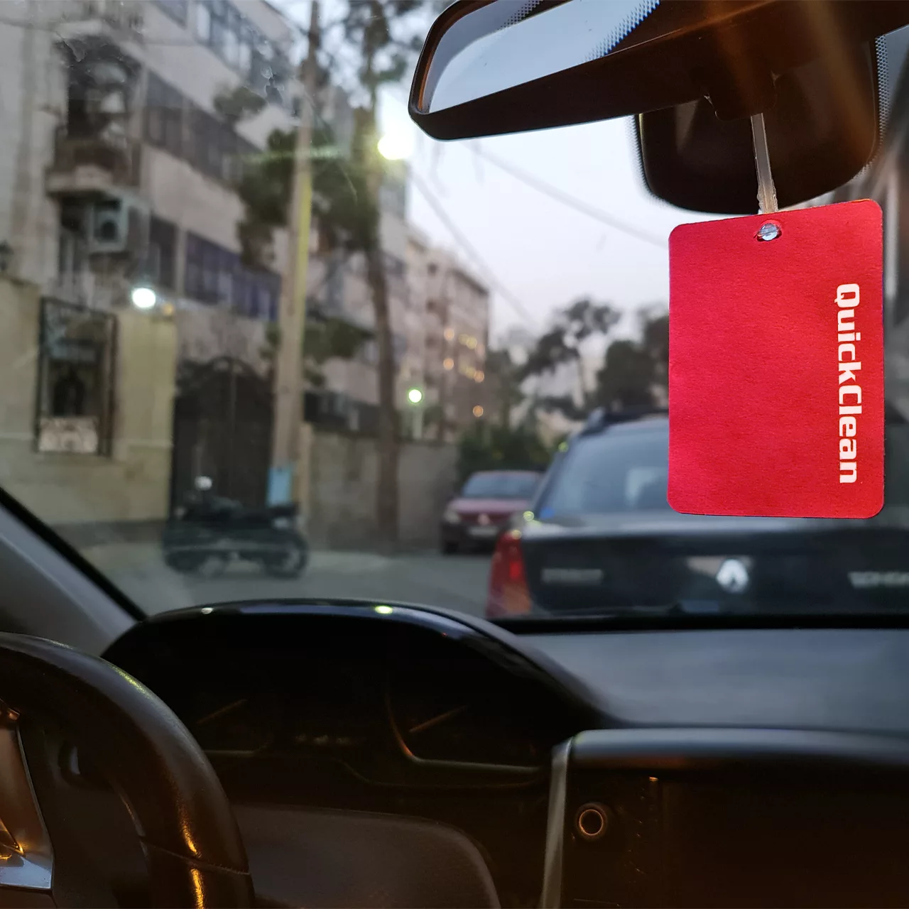 خوشبو هوا خودرو کوئیک کلین مدل کارتی