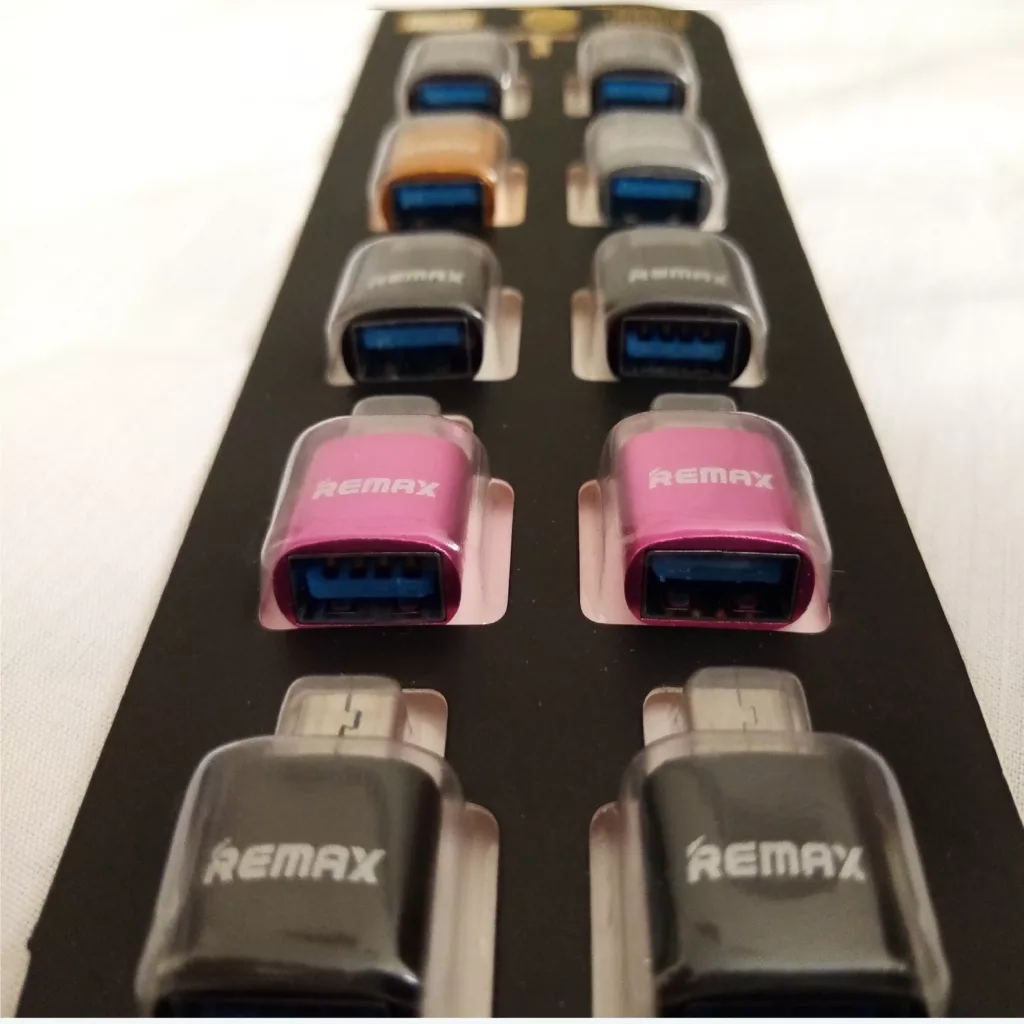 مبدل OTG USB-C ریمکس کد E9 بسته 10 عددی