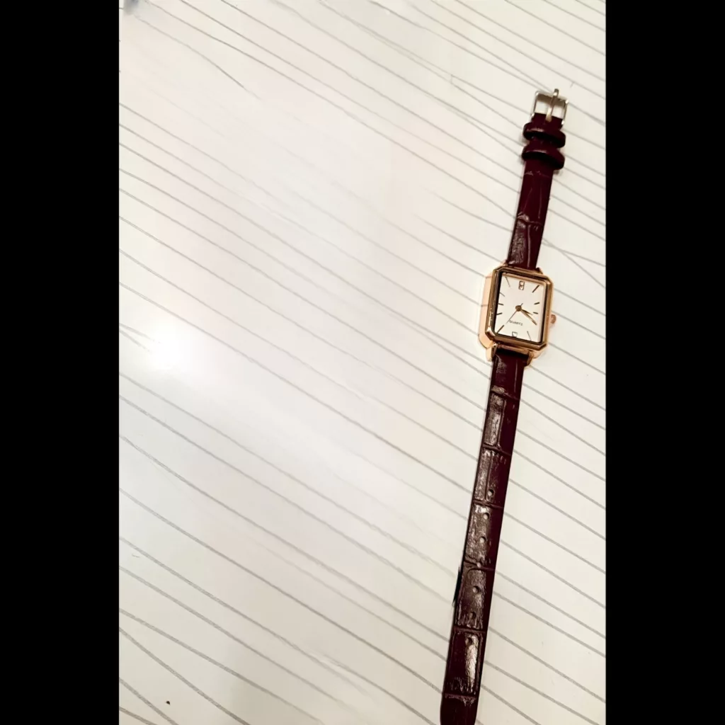 ساعت مچی عقربه‌ای کوارتز زنانه مدل کلاسیک لوکس بند چرم کد T5