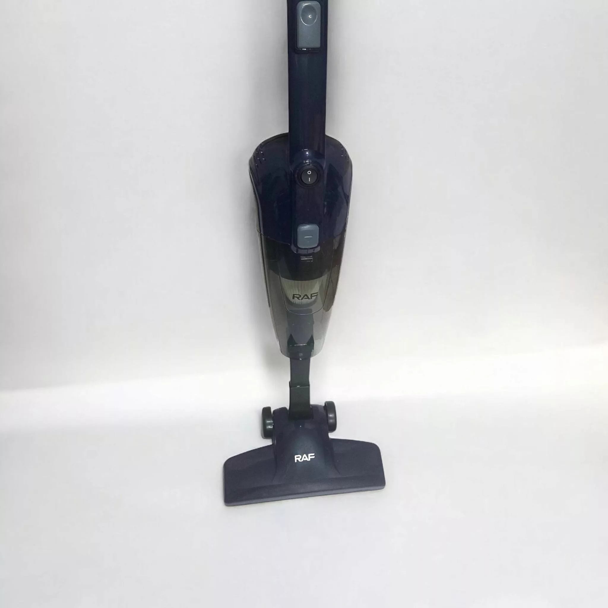 جاروبرقی راف مدل 8673B