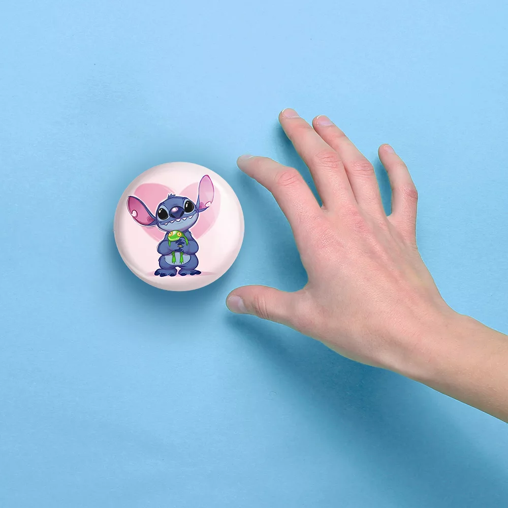 آینه جیبی خندالو مدل استیچ (Stitch) کد 37202