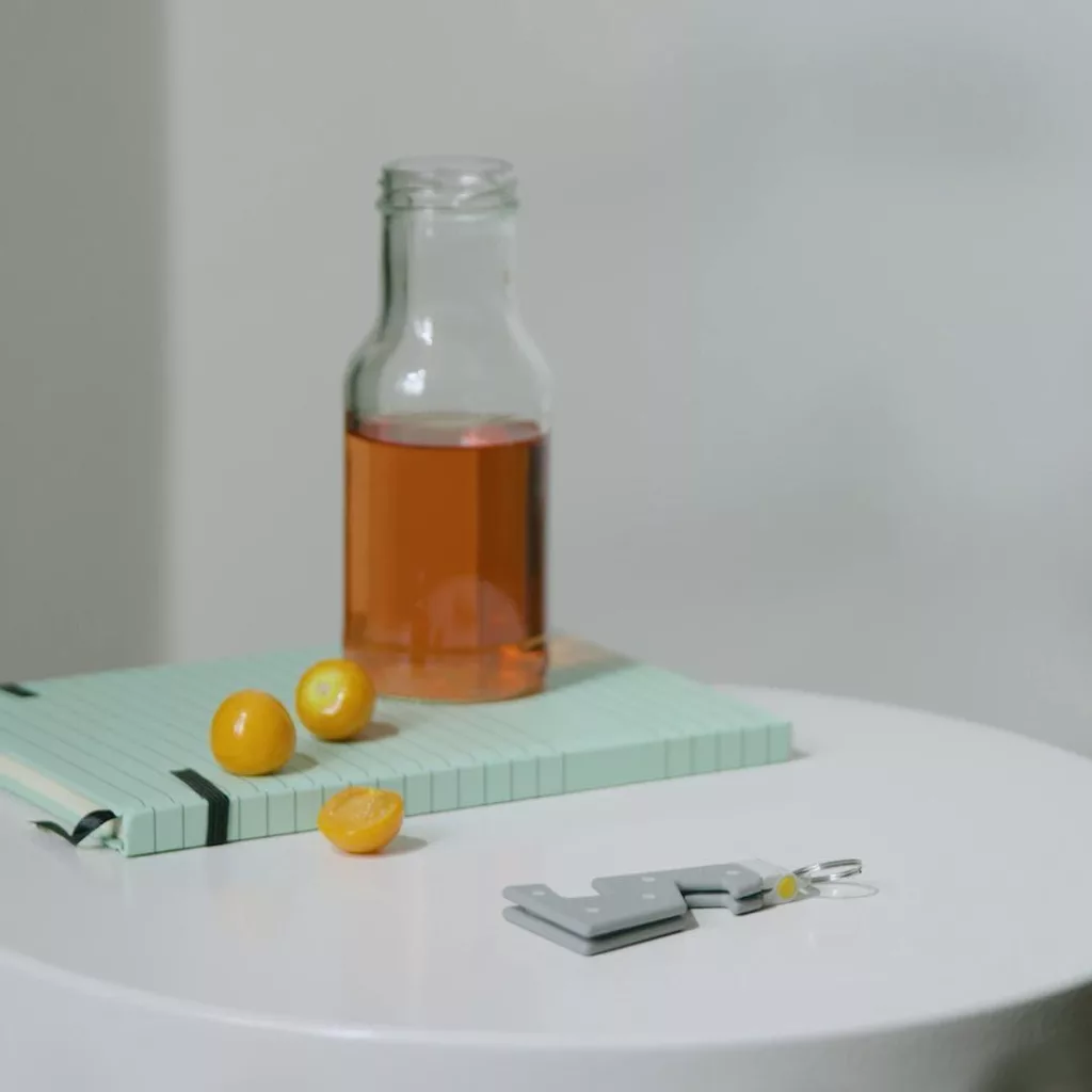 پایه نگهدارنده گوشی موبایل ایکیا مدل YUPPIENALLE