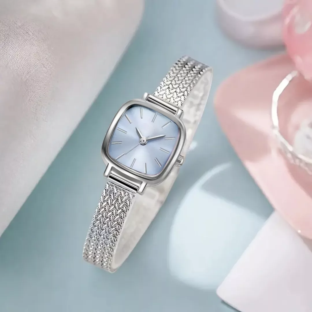 ساعت مچی عقربه‌ای کوارتز زنانه مدل مینیمال کلاسیک بند حصیری کد ۳