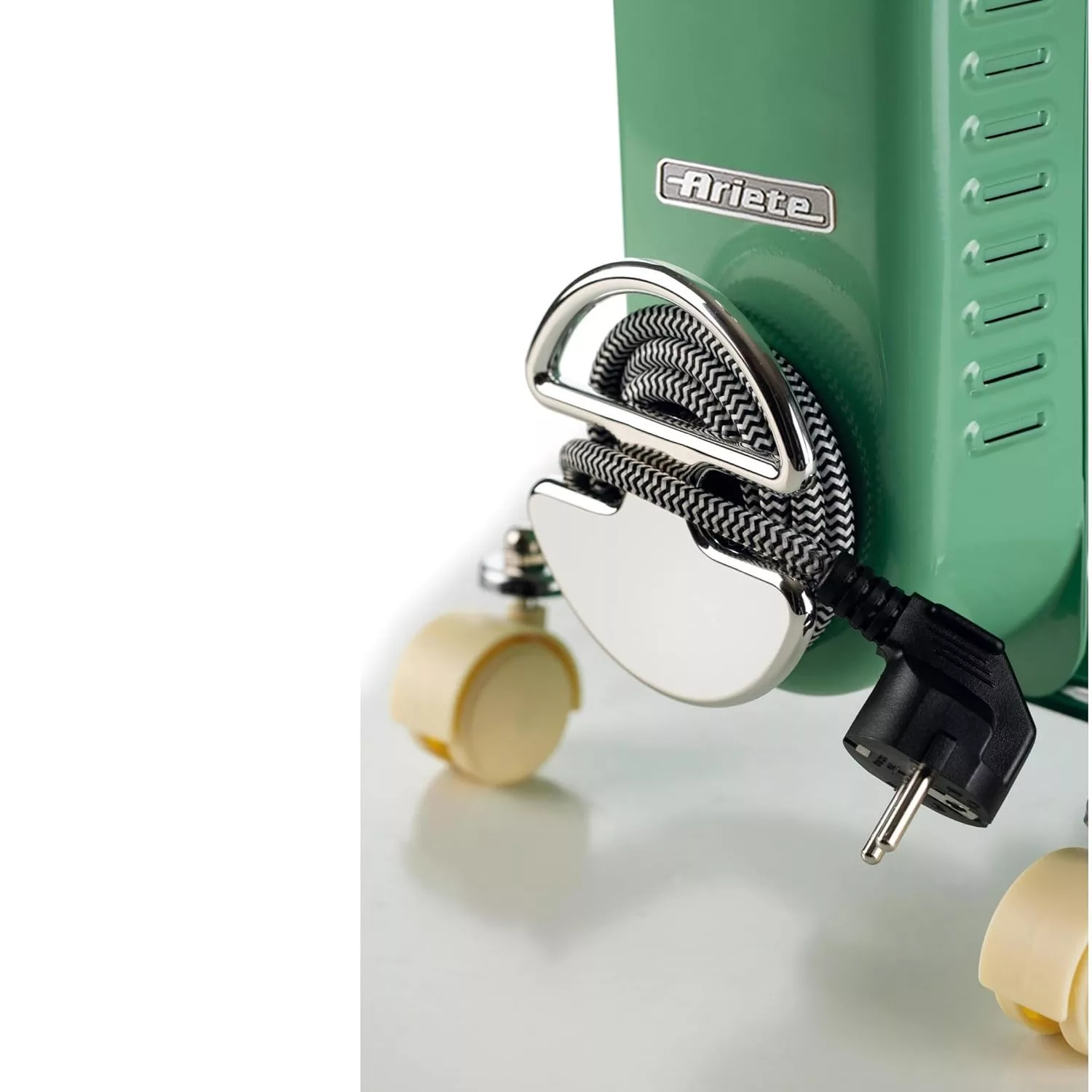 شوفاژ برقی آریته مدل 11P