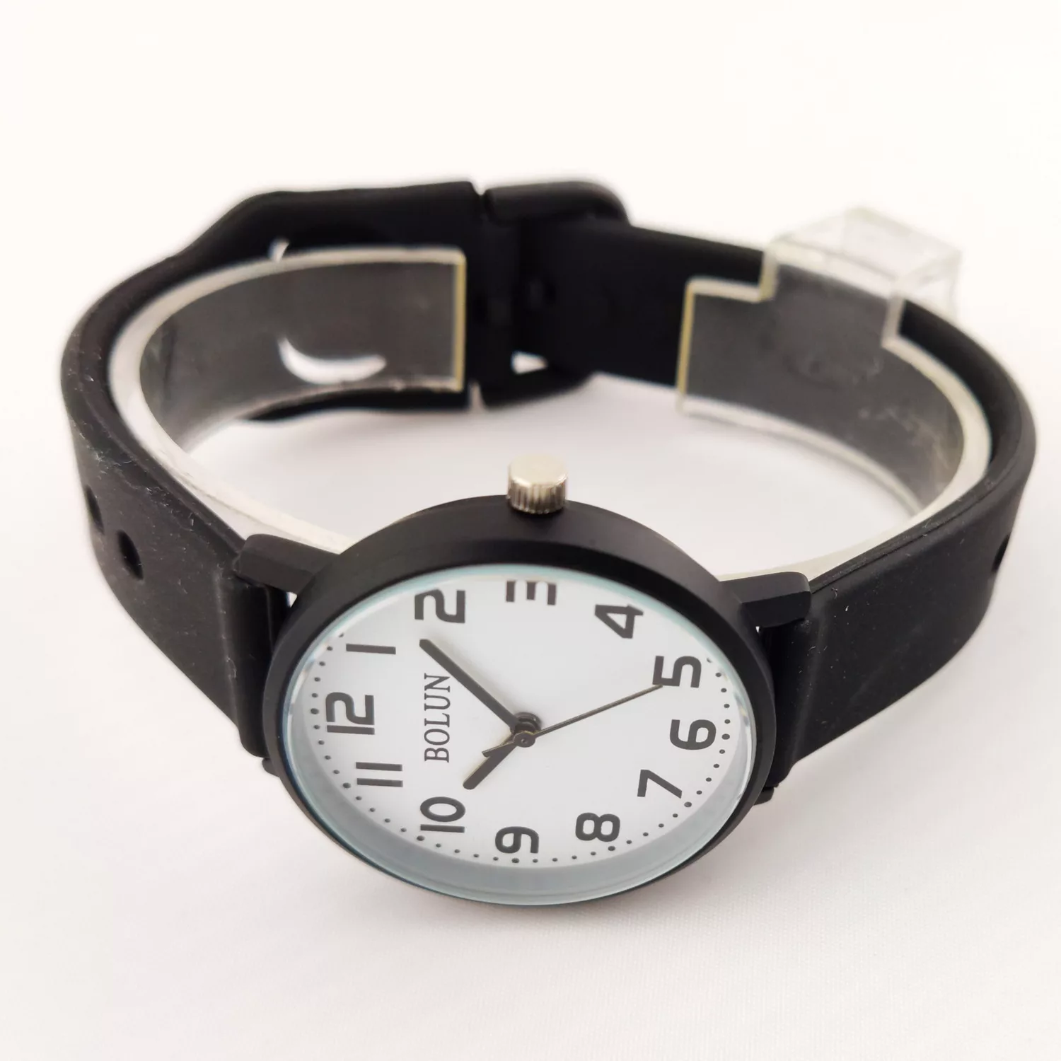 ساعت مچی عقربه ای زنانه بولون مدل B3816