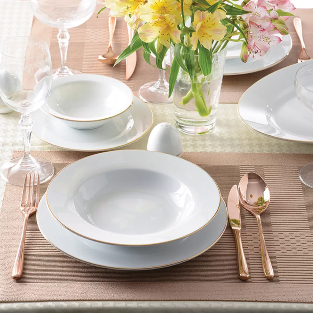 سرویس غذاخوری 28 پارچه چینی زرین ایران مدل ایتالیا اف زرین درجه 3