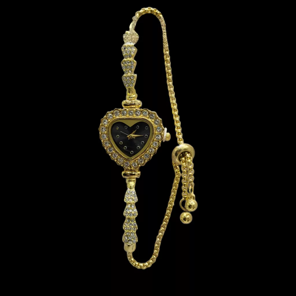 ساعت مچی عقربه ای زنانه مدل دور نگین بند نگین دار دستبندی طرح قلب کد 3