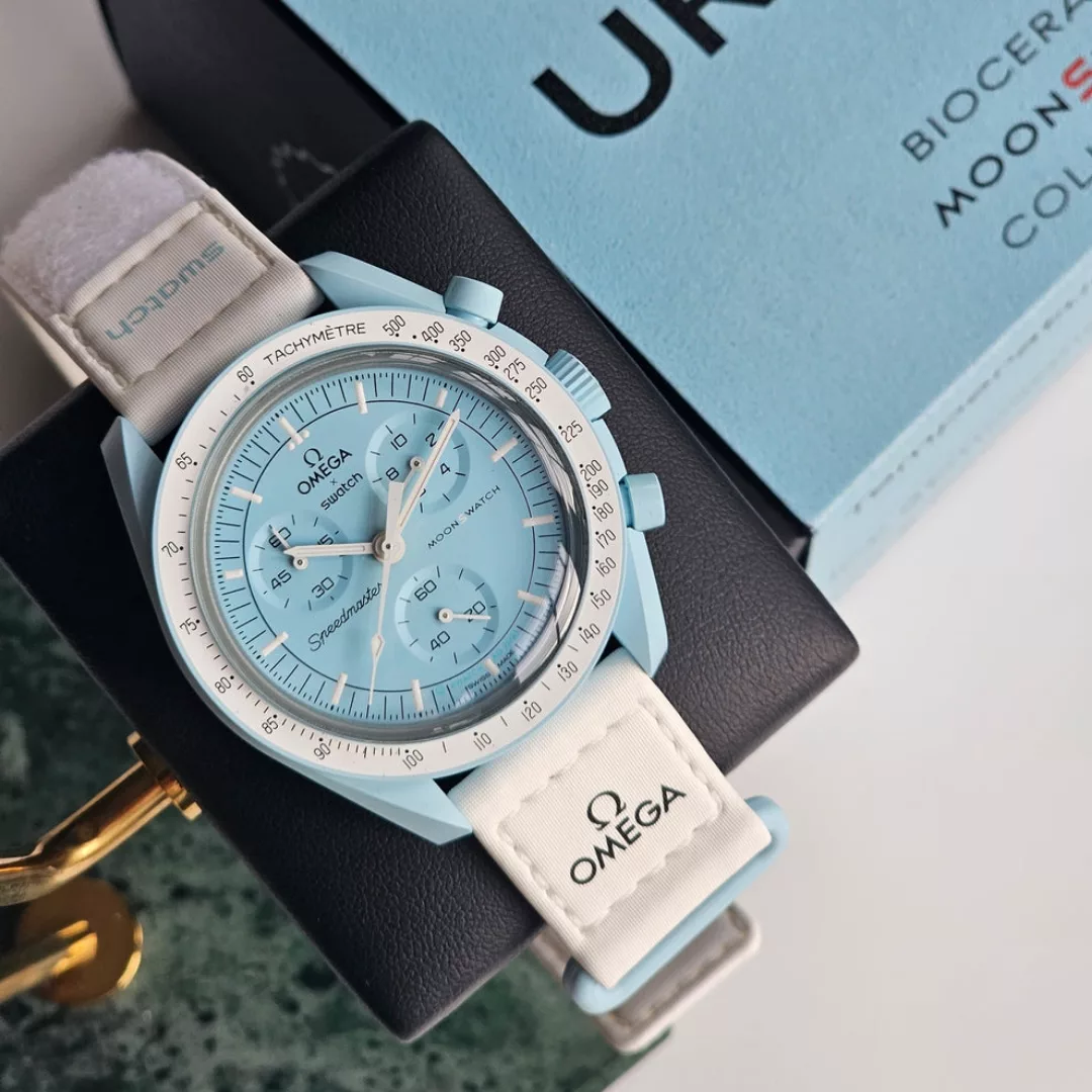 ساعت مچی عقربه‌ای کوارتز مدل کلاسیک سه موتور فعال کرنوگراف بند چسبی کد swatch 2