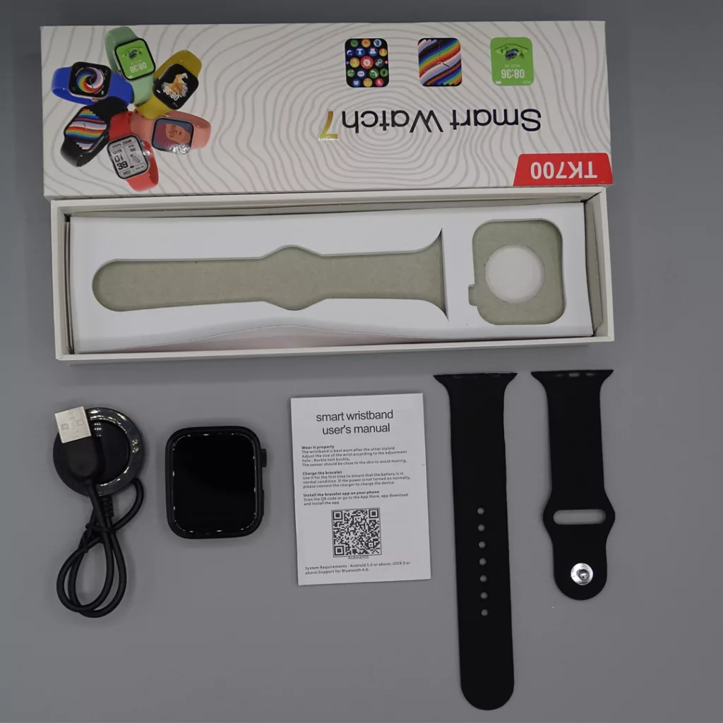 ساعت هوشمند مدل tk700