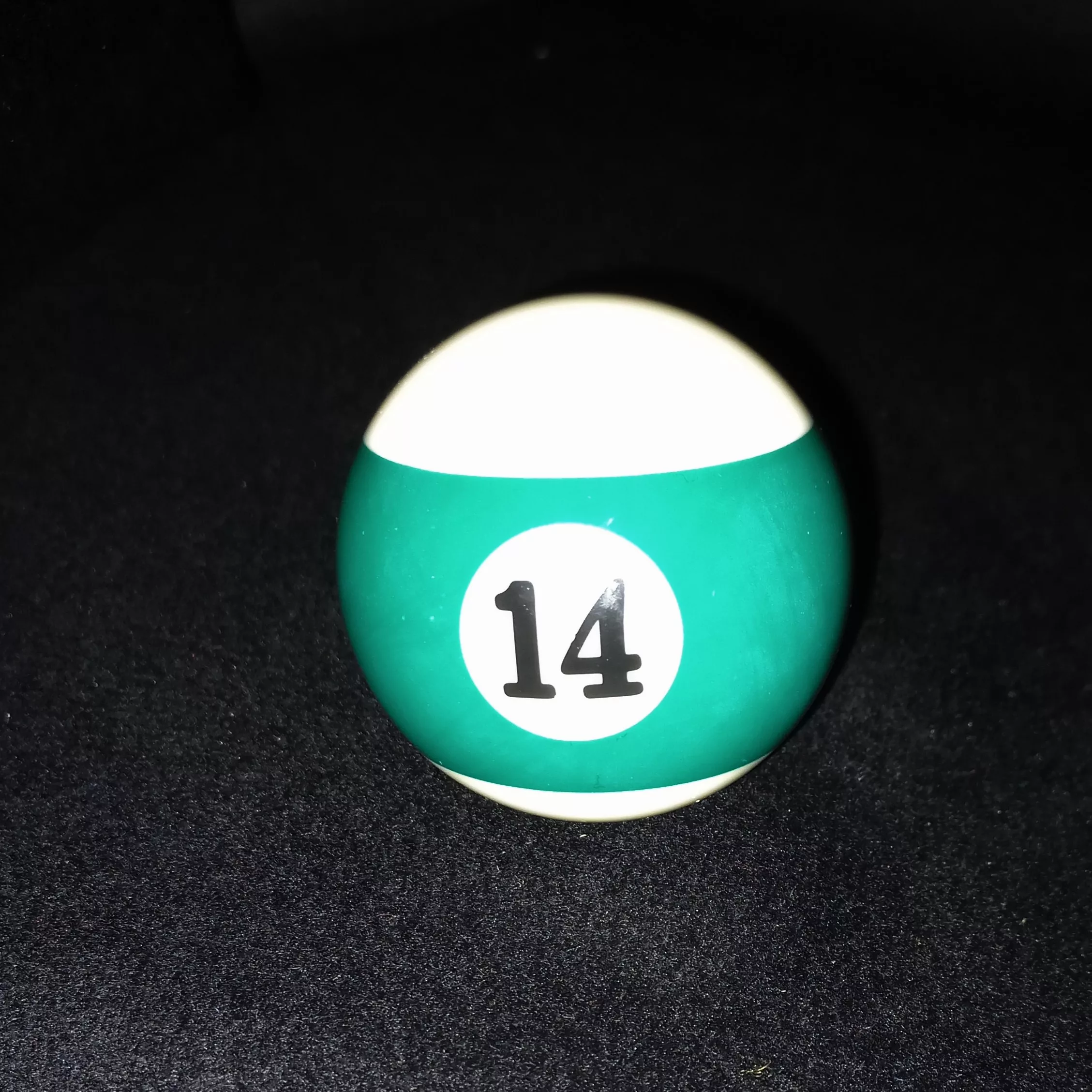 توپ بیلیارد مدل تکی شماره 14