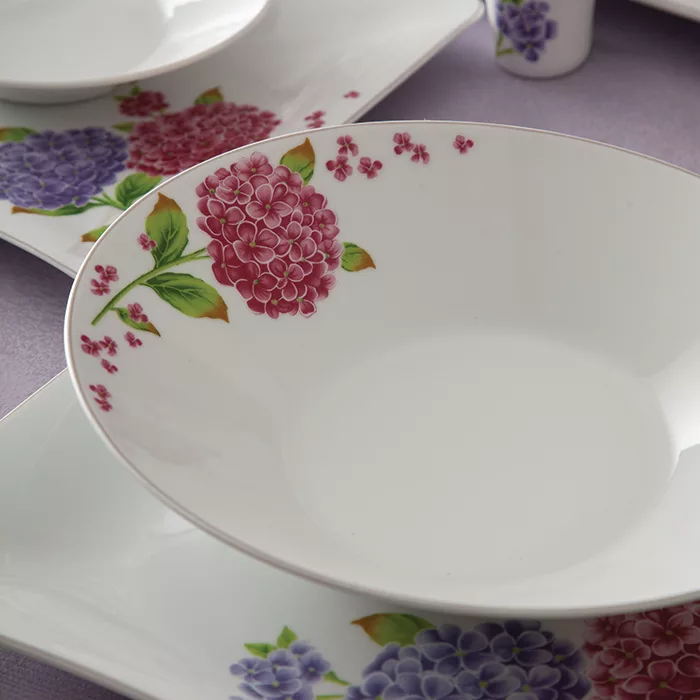 سرویس غذاخوری 30 پارچه چینی زرین ایران مدل وینچی روژ درجه یک