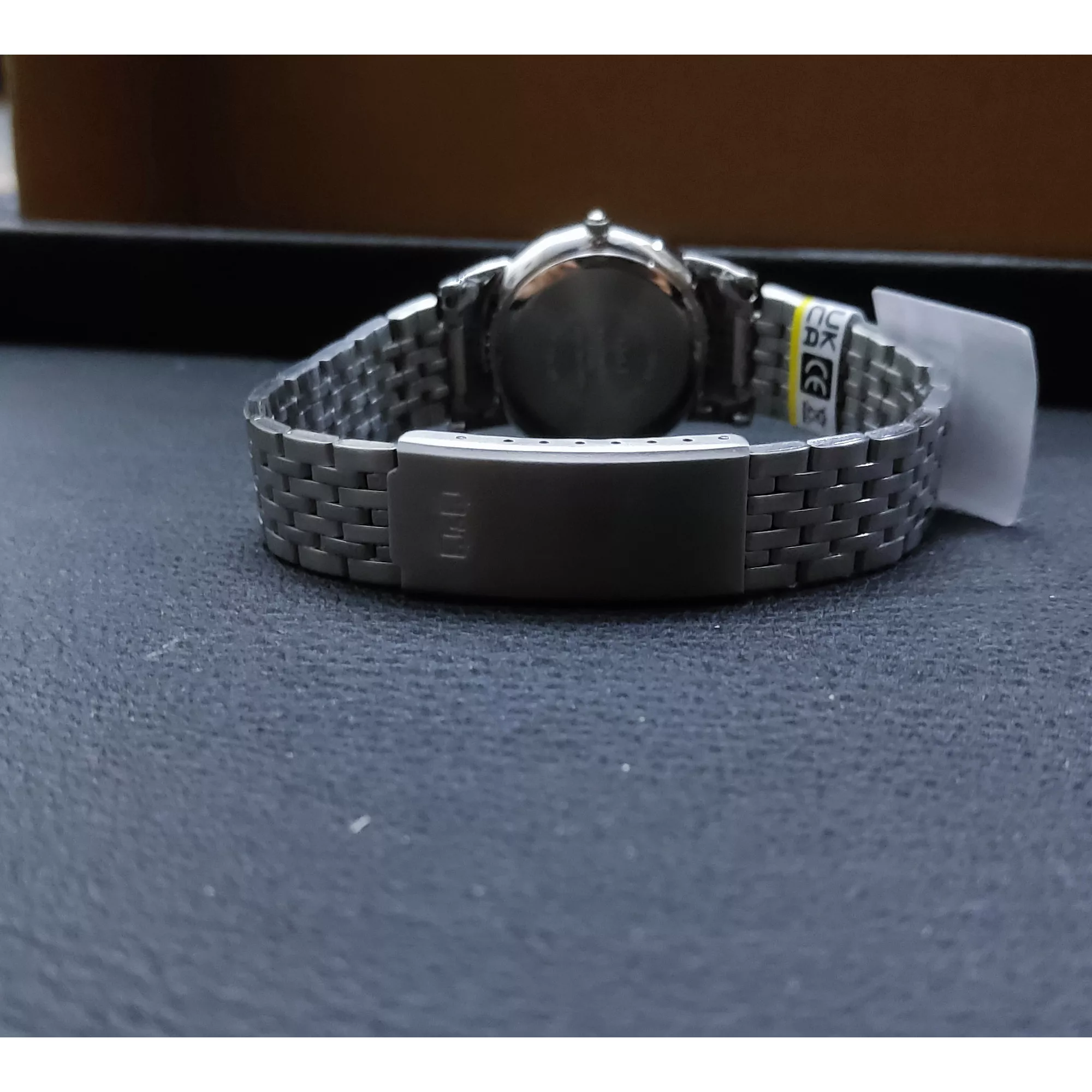 ساعت مچی عقربه ای زنانه کوارتز کیو اند کیو مدل C63A-002PY