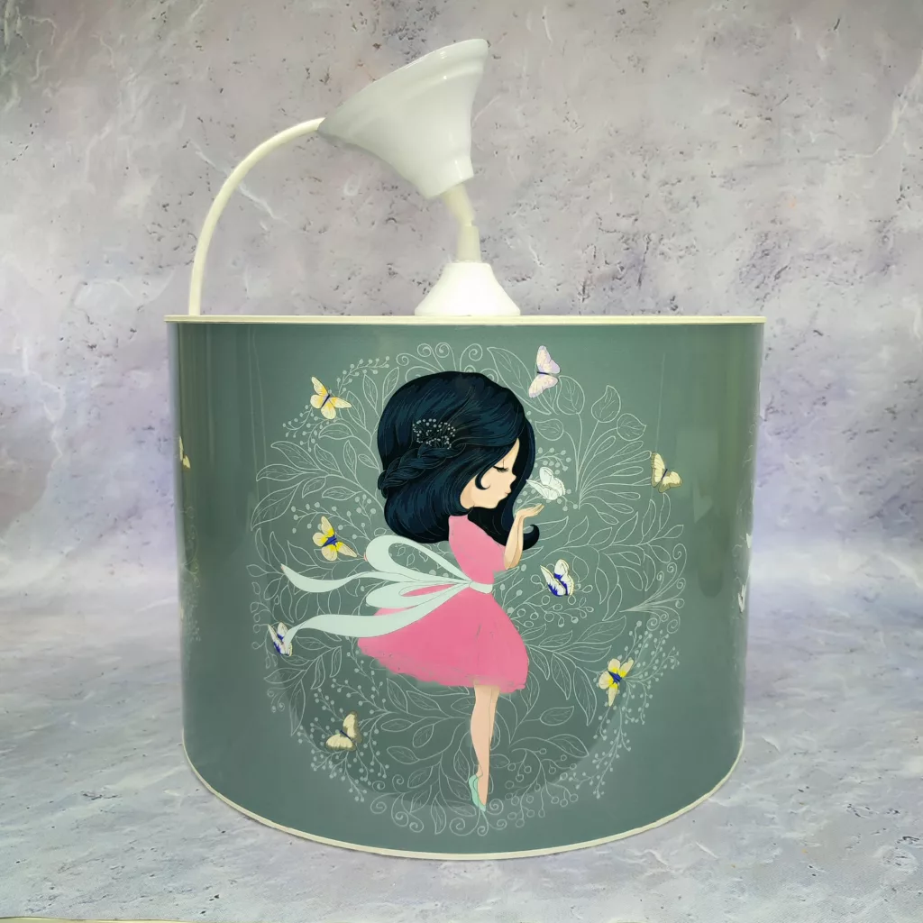 لوستر کودک مدل دختر و پروانه