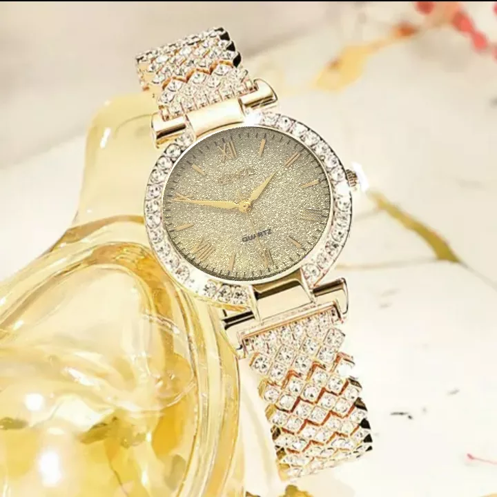 ساعت مچی عقربه ای زنانه مدل فول نگین الماسی کد t121