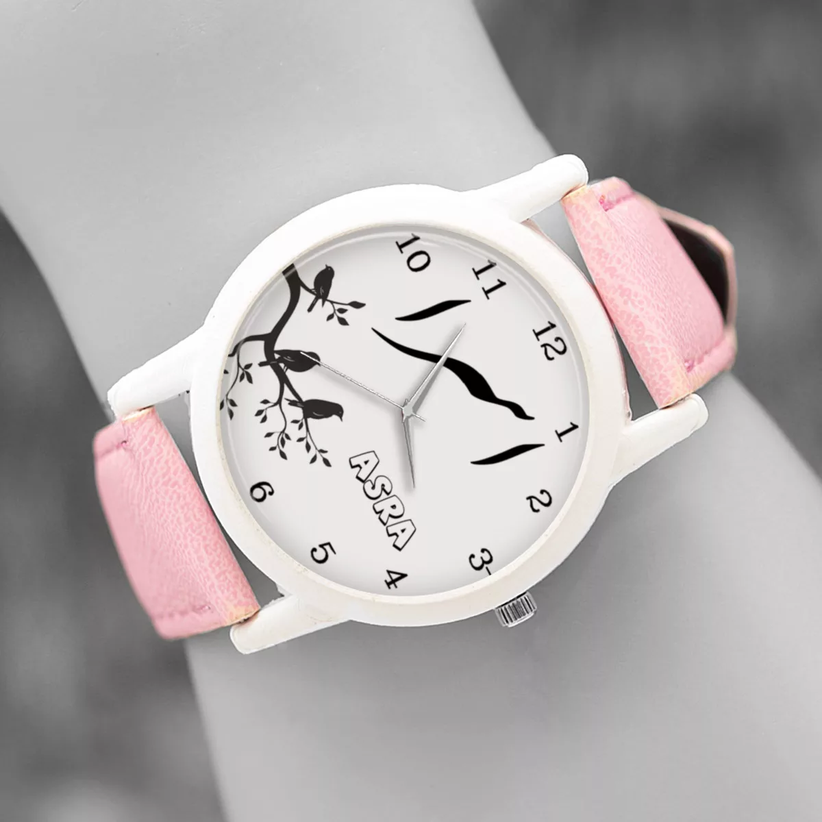 ساعت مچی عقربه ای زنانه طرح اسرا کد LF3186