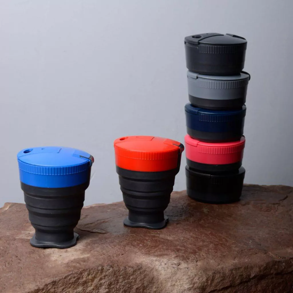 لیوان سفری مدل تاشو سیلیکونی