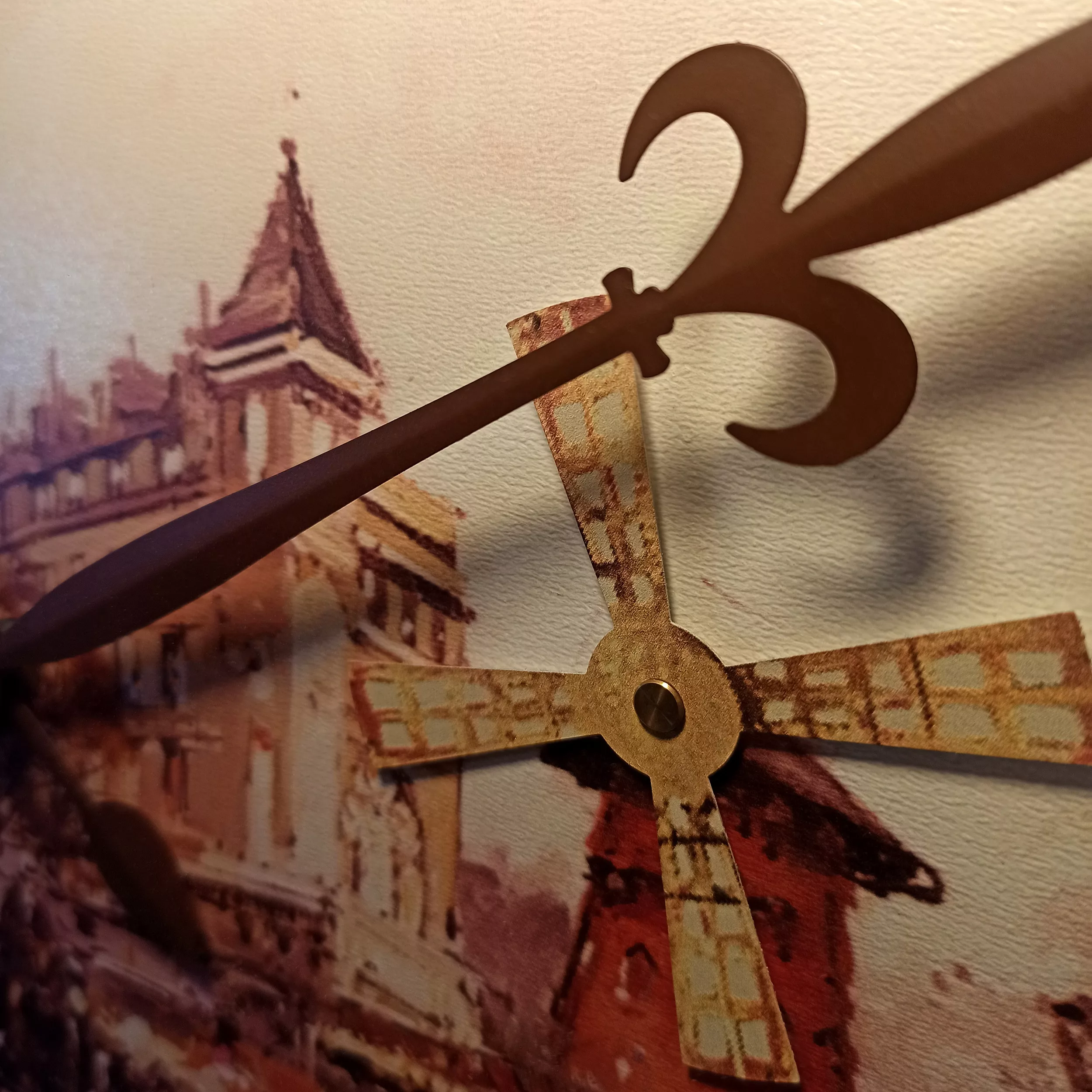 ساعت دیواری شوبرت مدل 6779