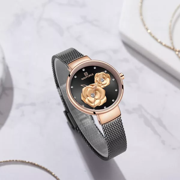 ساعت مچی عقربه ای زنانه نیوی فورس مدل NF5013