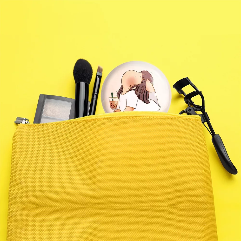 آینه جیبی خندالو مدل دختر ورزشی کد 28778