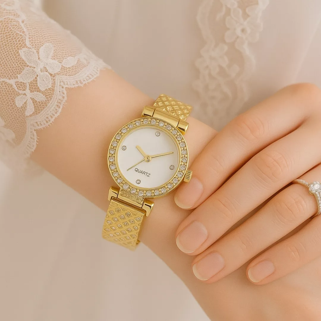 ساعت مچی عقربه‌ای کوارتز زنانه مدل لوکس بند دستبندی فول نگین کد 001