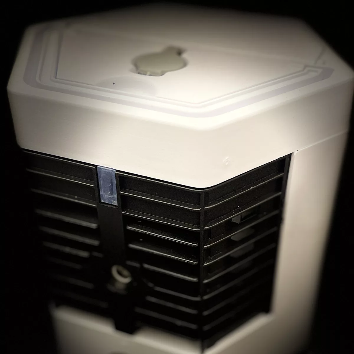 پنکه رومیزی مدل یخ خشک