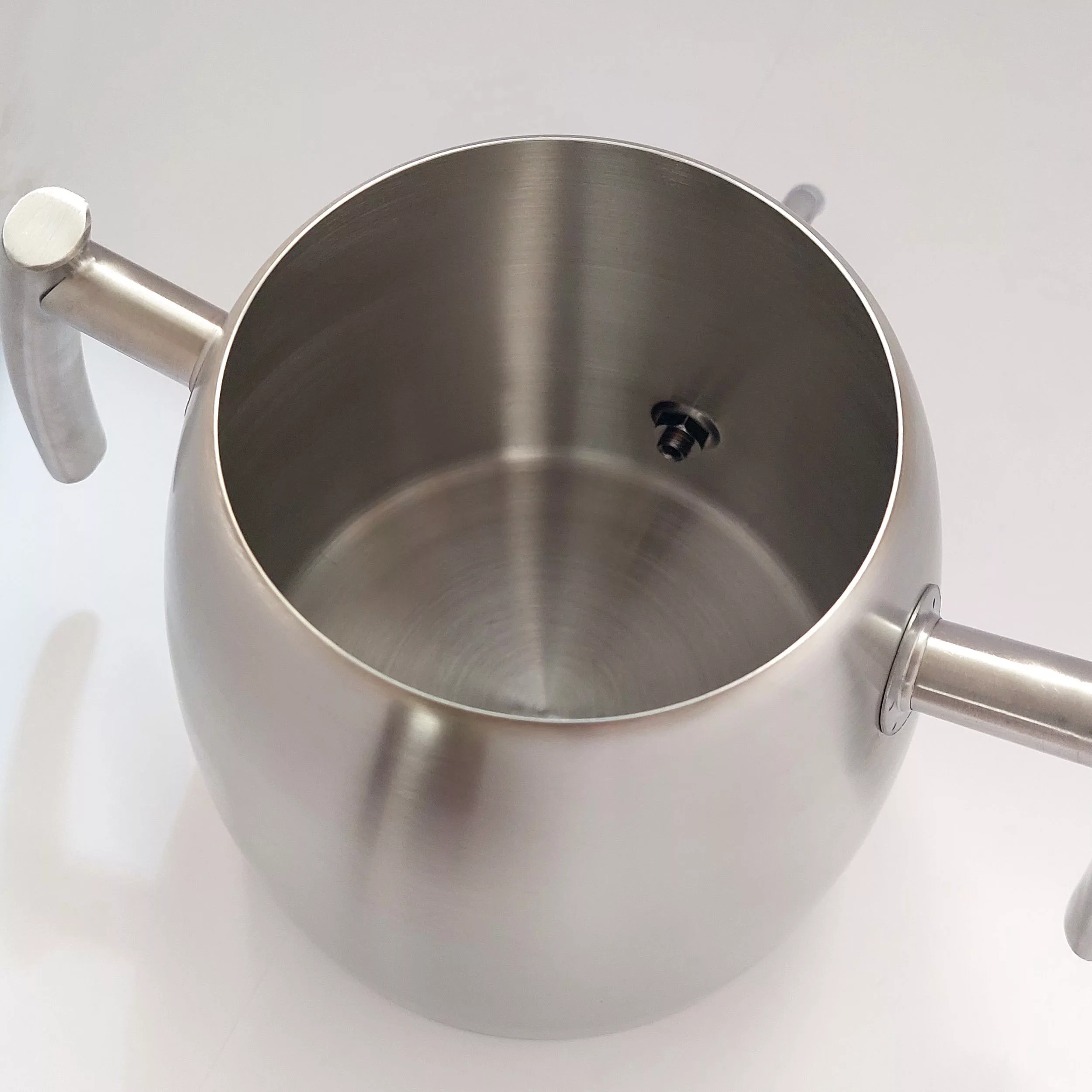 ست کتری و قوری نزاز مدل هرمی تمام استیل