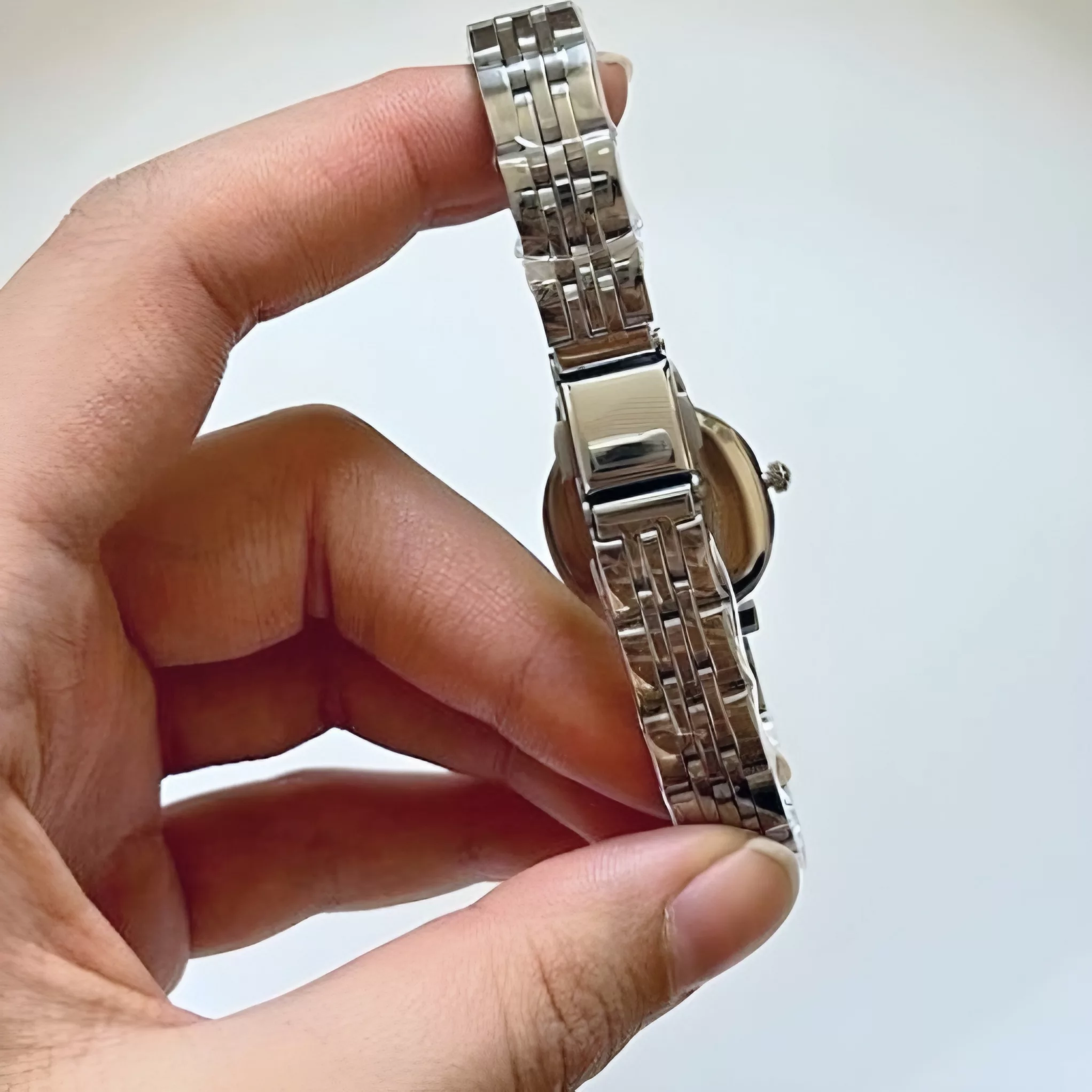 ساعت مچی عقربه‌ای کوارتز زنانه مدل کلاسیک مینیمال بند طرح بافت کد ۲