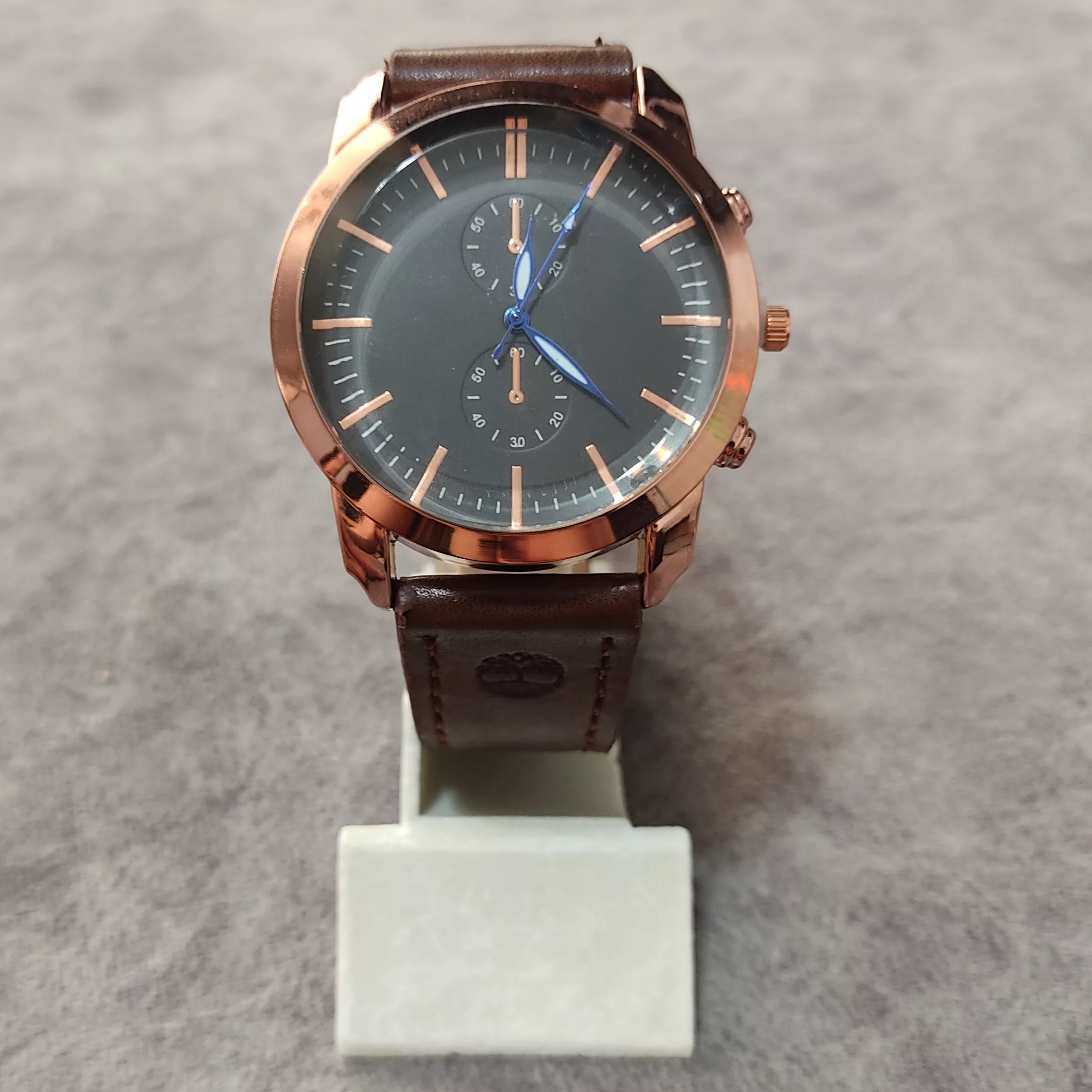 ساعت مچی عقربه ای مدل بند چرمی کد 002