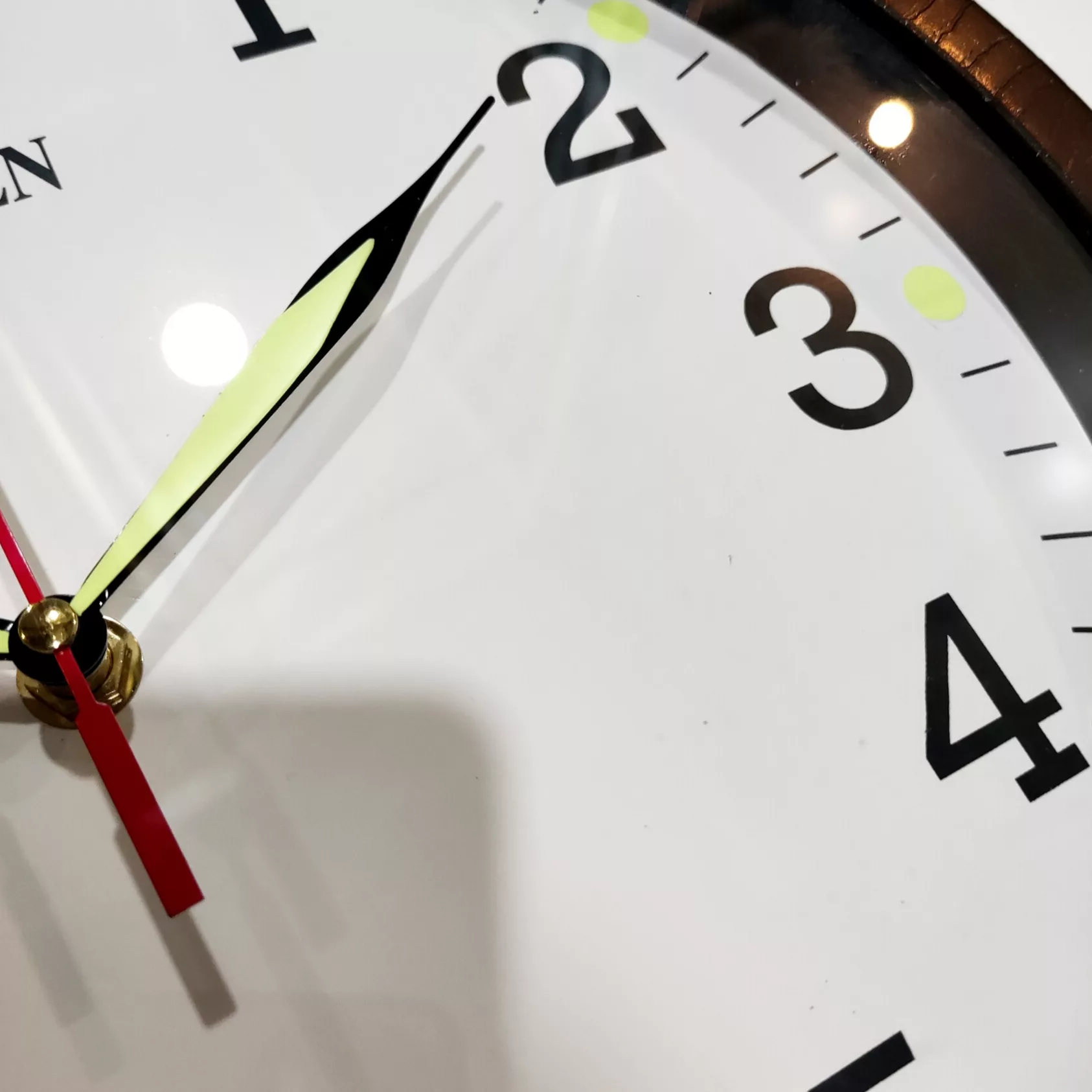 ساعت دیواری مدل شب نما کد 0159