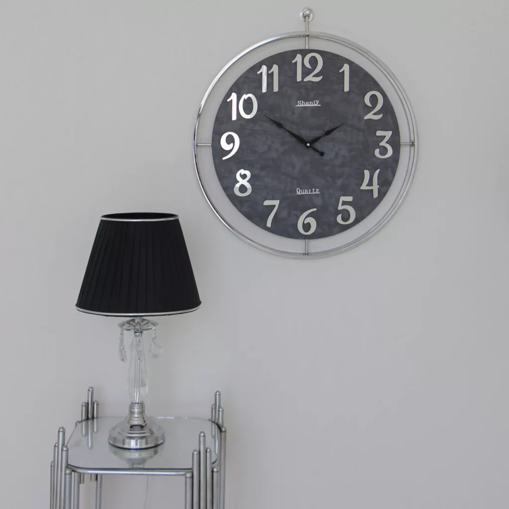 ساعت دیواری کوارتز شاملی مدل فلزی چرمی کد ۳۲۳۲