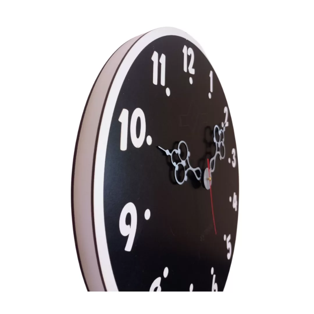 ساعت دیواری کوارتز مدل spd-bww