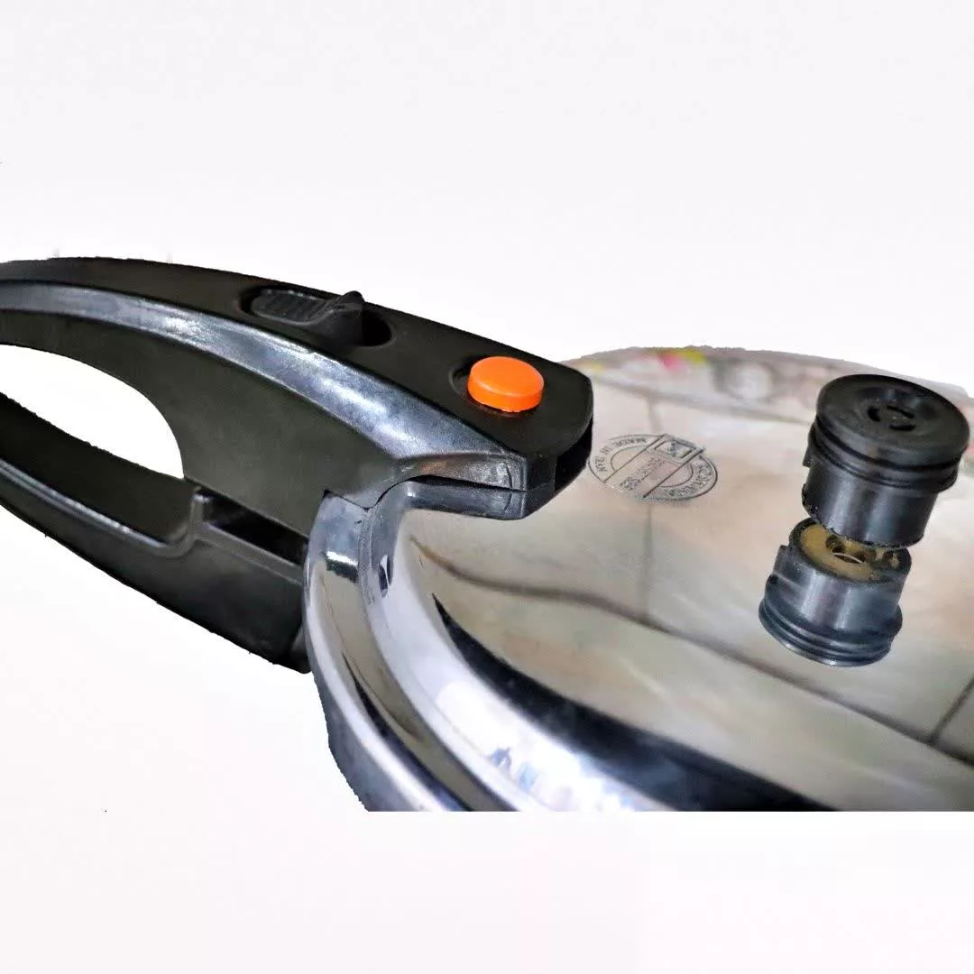 زودپز روشنا مدل تک دسته گنجایش 7 لیتر