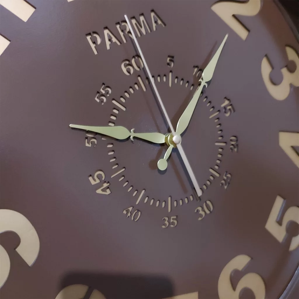 ساعت دیواری پارما مدل VG400