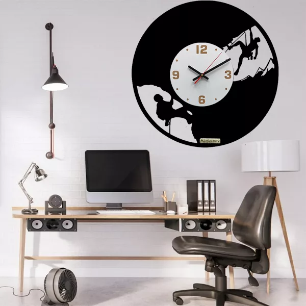 ساعت دیواری آذرلاکچری طرح کوهنوردی کد spo02