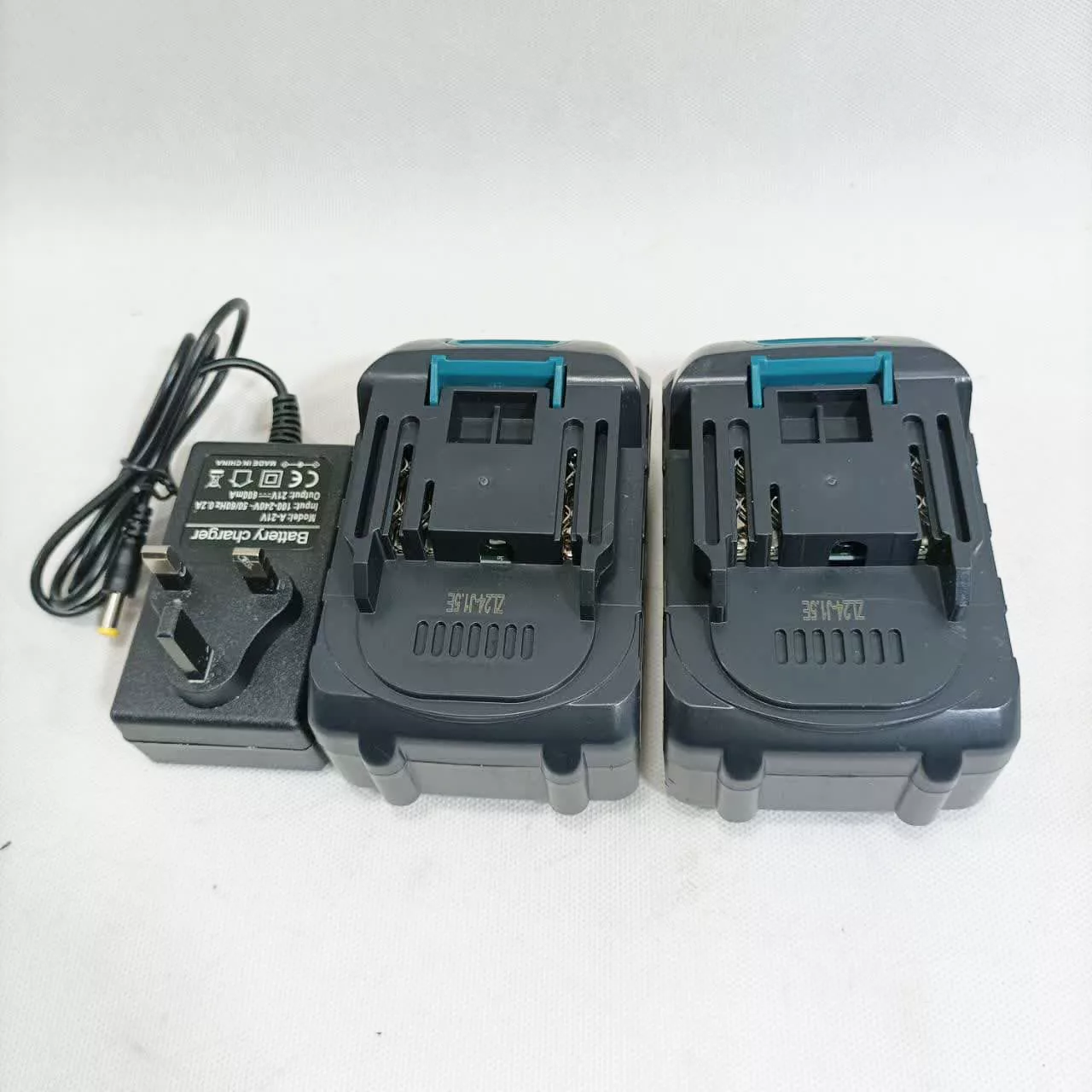 اره زنجیری شارژی باس مدل 15cm-dual-battery