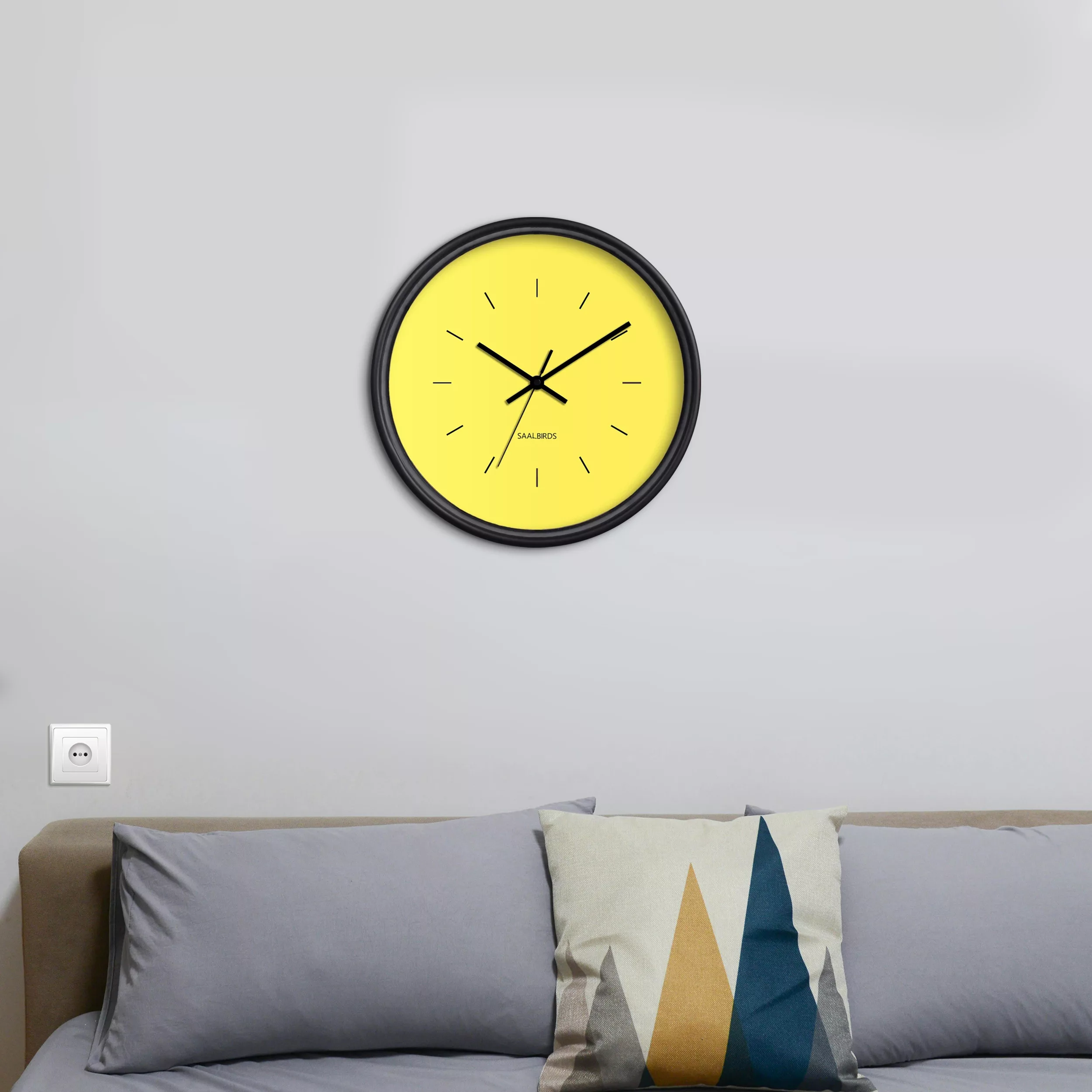 ساعت دیواری سالبردز مدل CWM-126 ساعت دیواری سالبردز مدل CWM-126