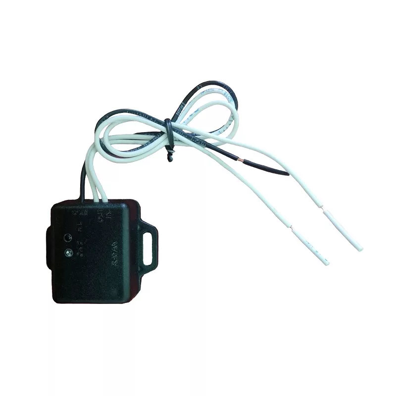 محافظ ولتاژ رایان مدل بین راهی 6A_1000W