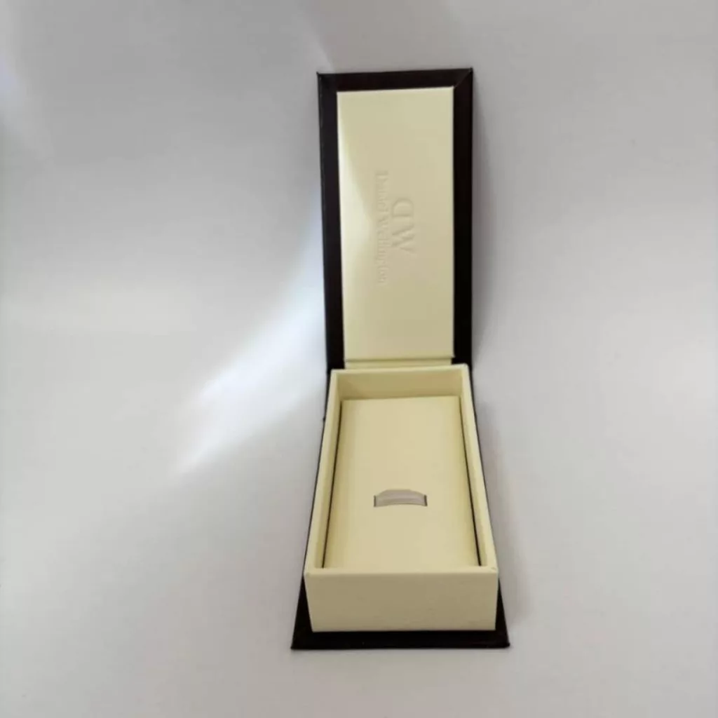 ساعت مچی عقربه‌ای کوارتز زنانه دنیل ولینگتون مدل 0020