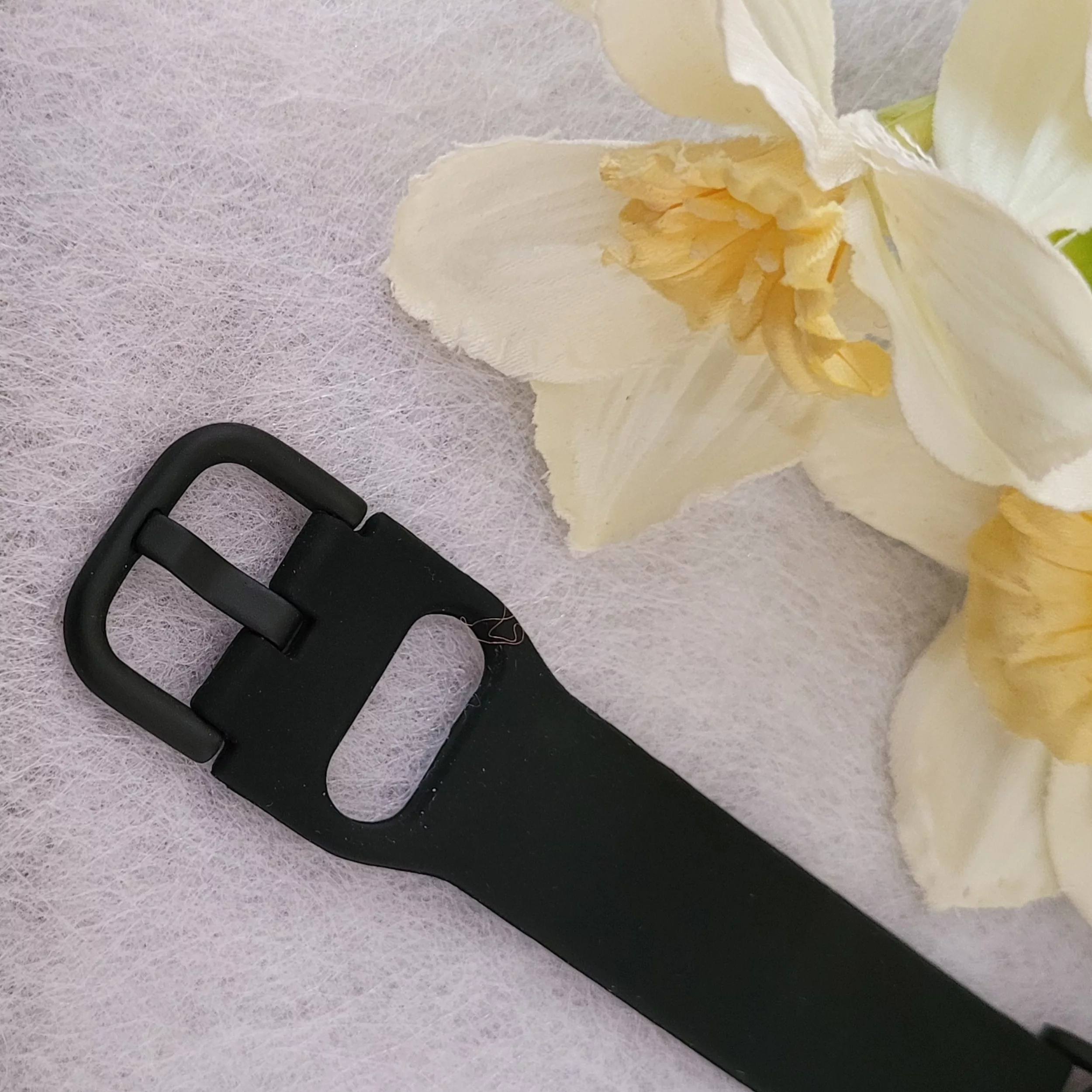 ساعت مچی عقربه ای زنانه بولن کد 02