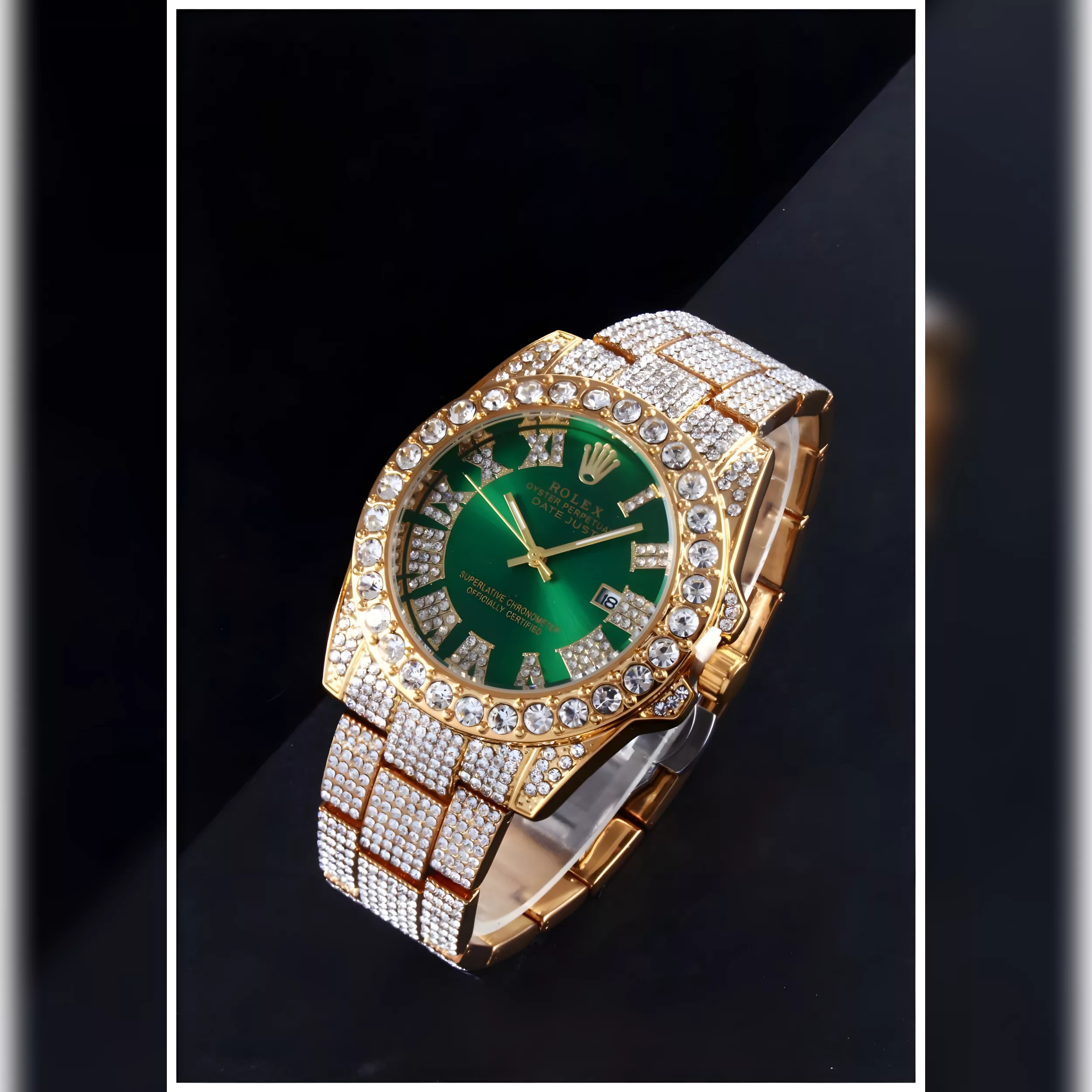 ساعت مچی عقربه ای  مدل فول نگین استون قفل مخفی کد 11