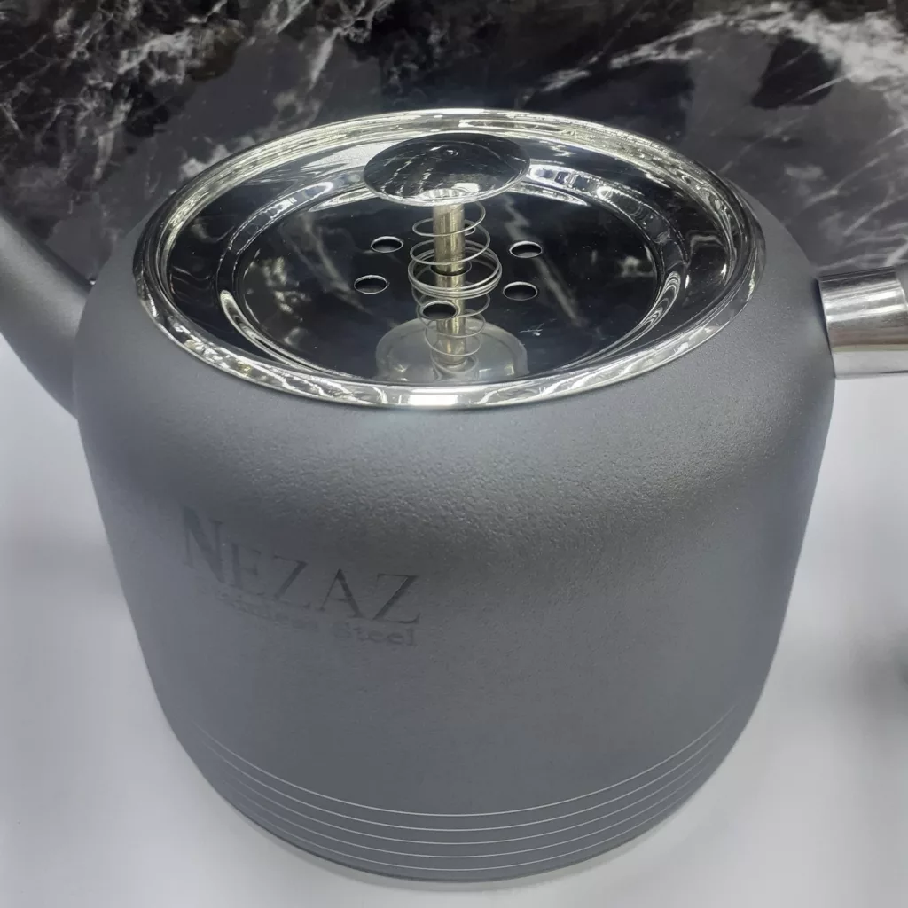 ست کتری و قوری نزاز مدل لوله دار طرح رنگی