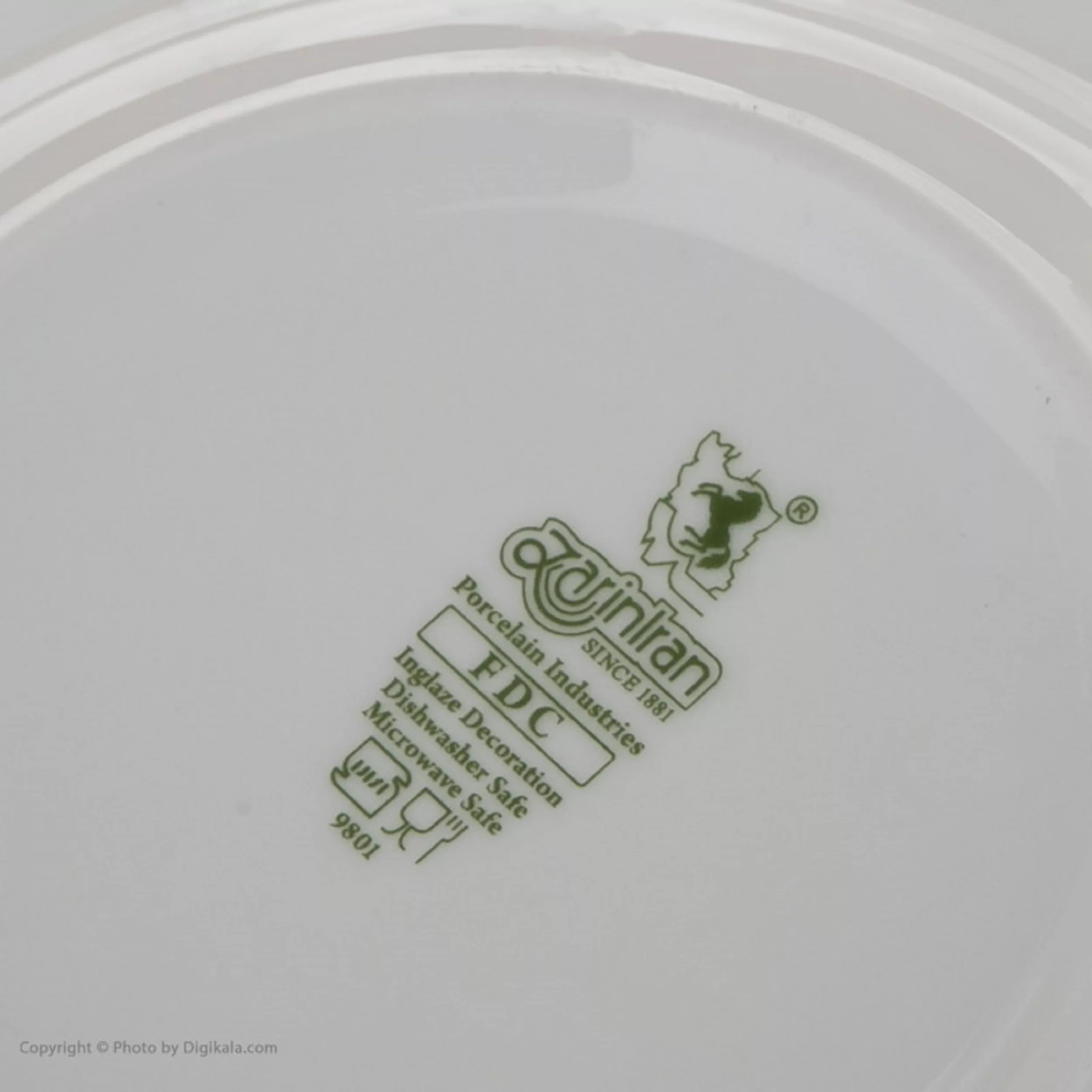 سرویس غذاخوری 102 پارچه 12 نفر چینی زرین ایران مدل Aran سری ایتالیا اف درجه عالی