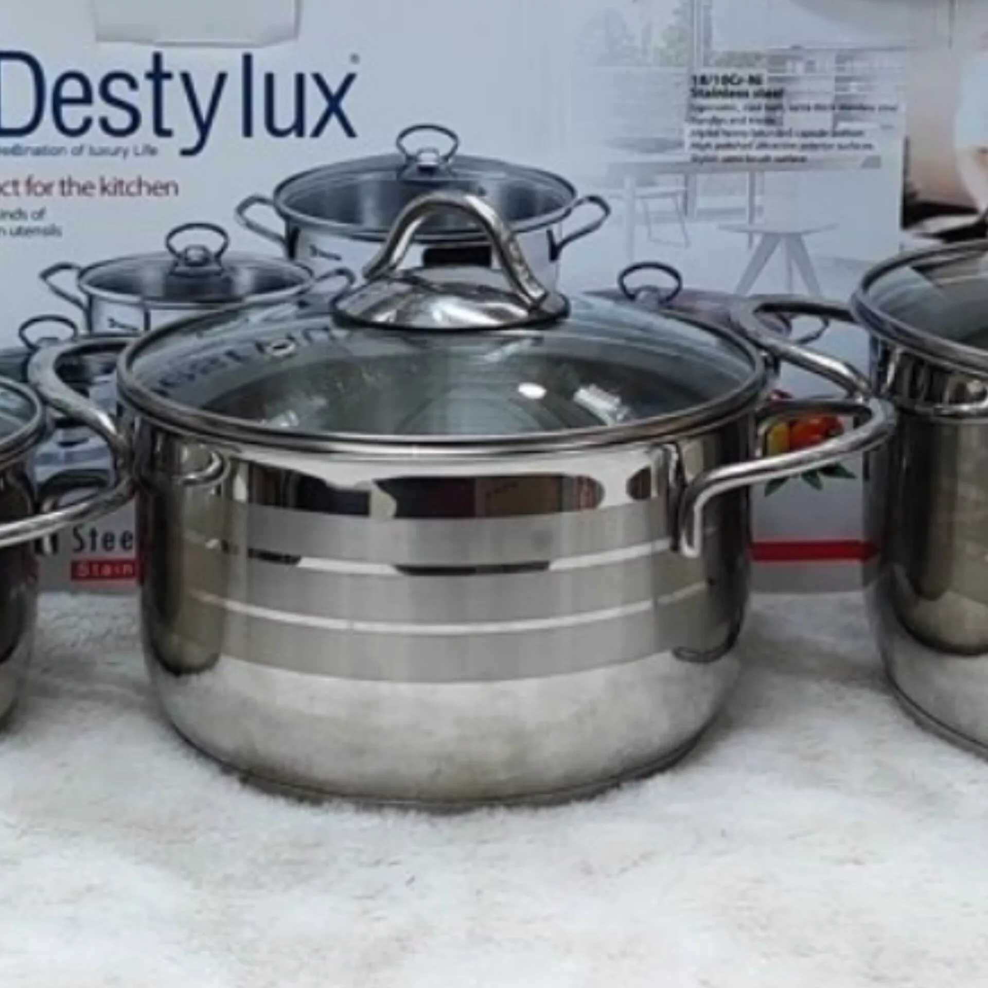 سرویس قابلمه و تابه 4 پارچه دستیلوکس مدل Mp