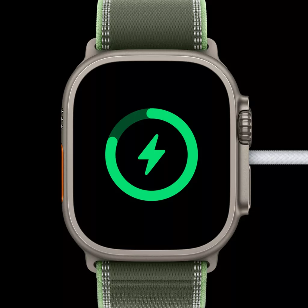 ساعت هوشمند 49 میلی متری اپل مدل Ultra 3 Natural Titanium Case با بند Alpine Loop