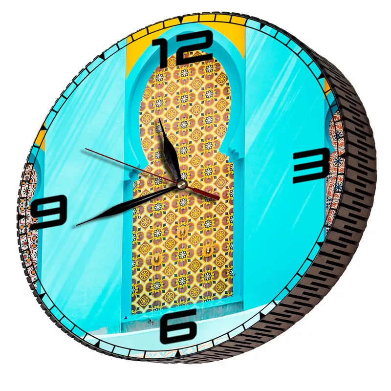 ساعت دیواری مدل سنتی